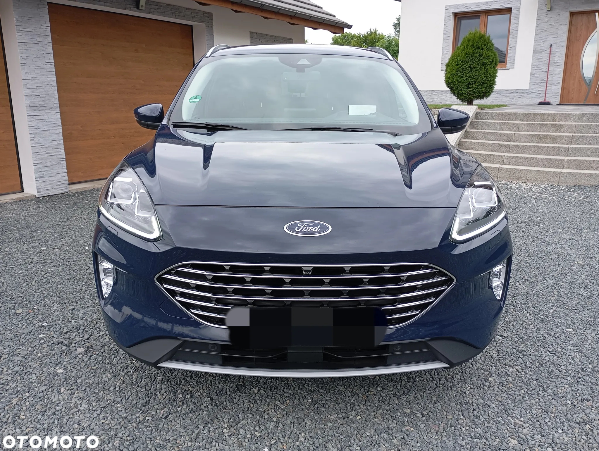 Ford Kuga 2.0 EcoBlue 4x4 TITANIUM X - 3