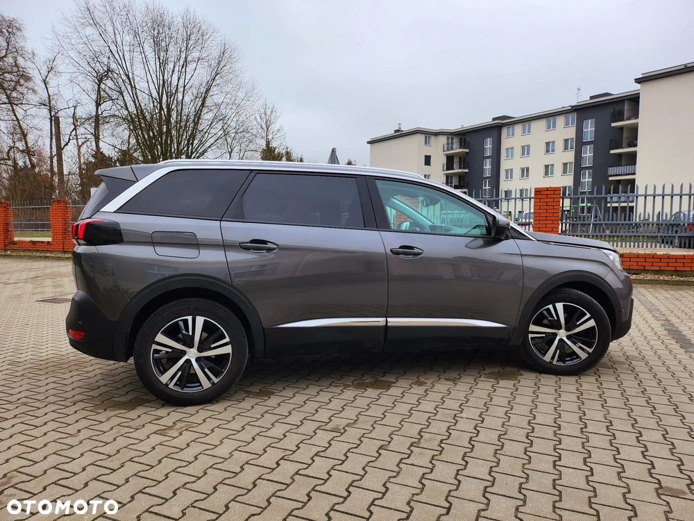 Peugeot 5008 1.2 PureTech Allure S&S - 19