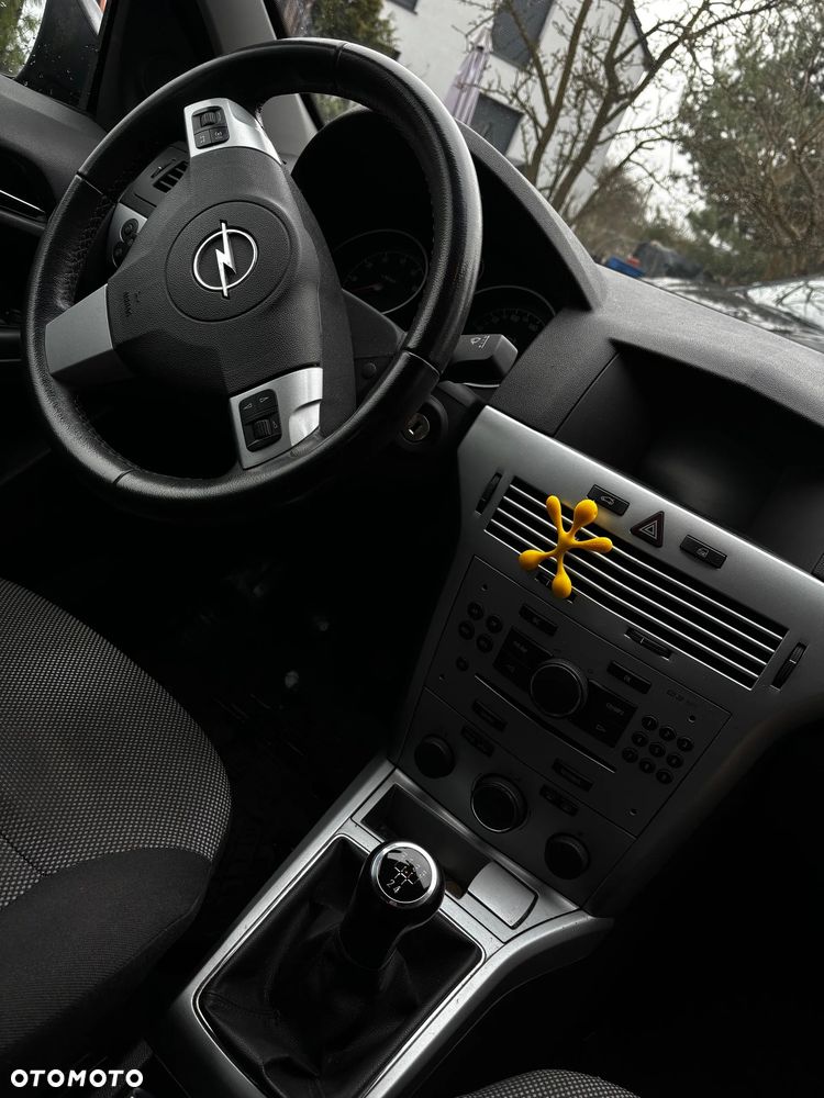 Opel Astra 1.6 - 3