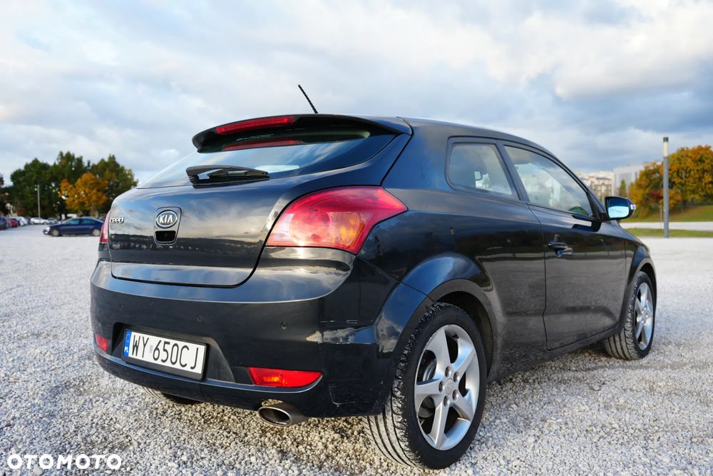 Kia Ceed - 15