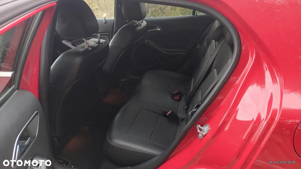 Mercedes-Benz GLA 250 8G-DCT Edition 1 - 16