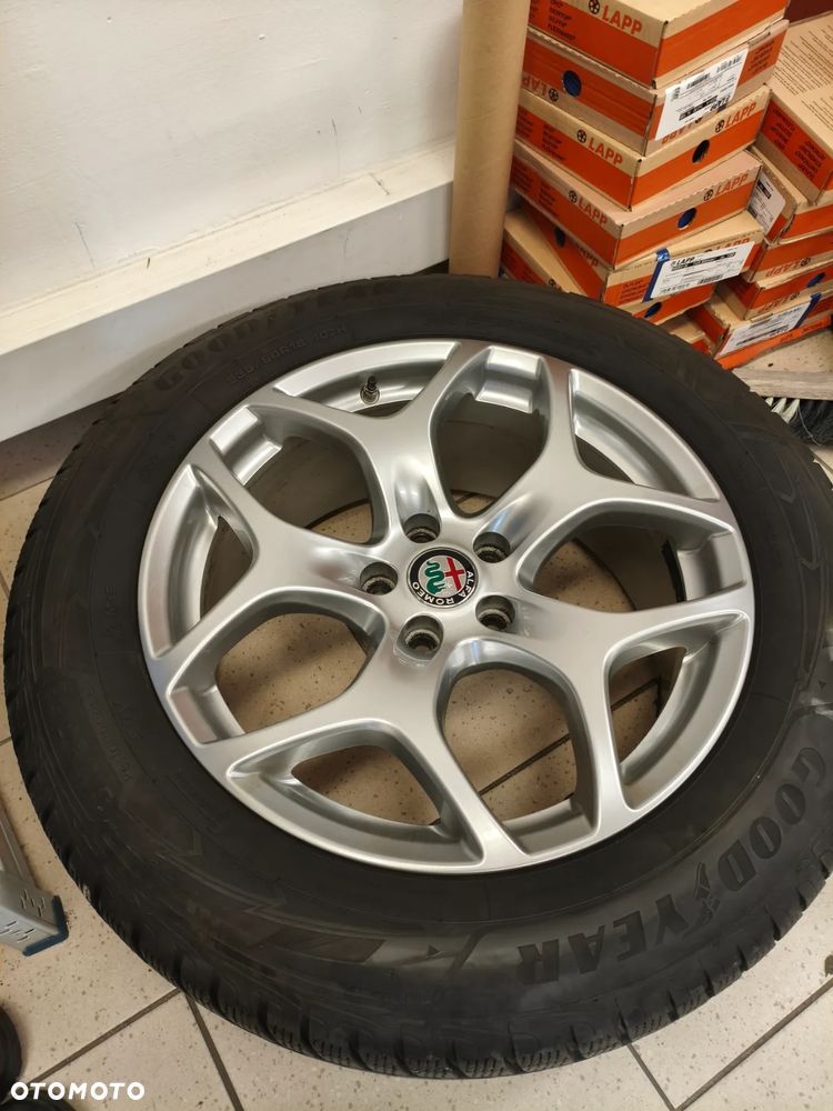 Alfa Romeo Stelvio 2.0 Turbo Sprint Q4 - 25