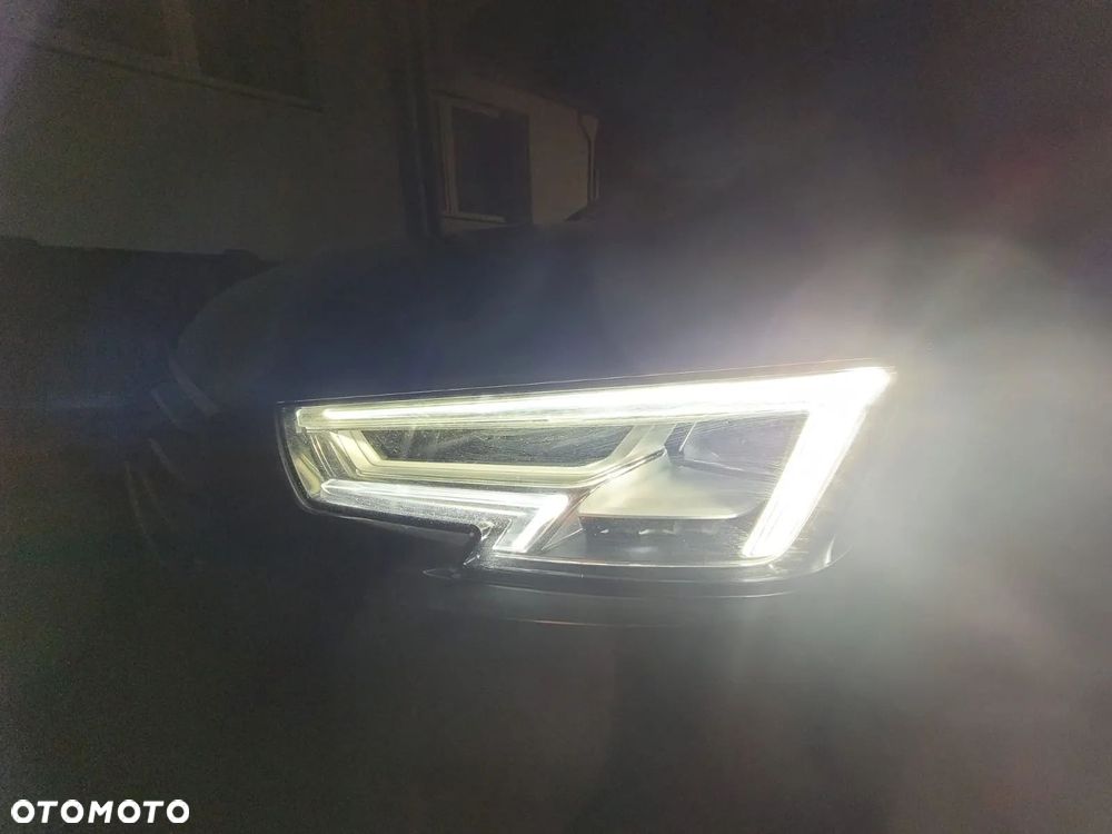 Audi A4 Limousine - 8