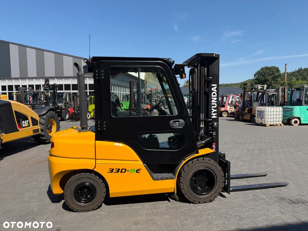 Hyundai 33D-9E - 6
