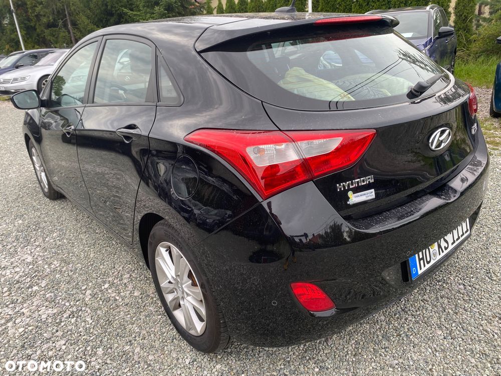 Hyundai i30 1.4 Premium - 13