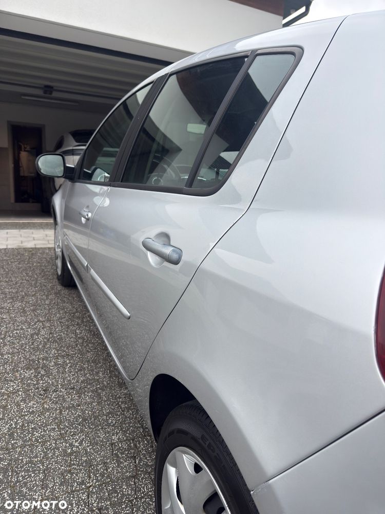 Renault Clio 1.2 16V Alize Euro5 - 7