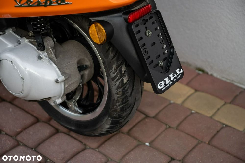 Piaggio Vespa - 8