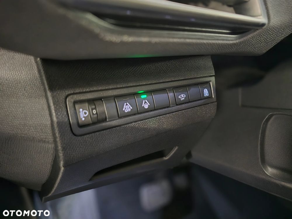 Peugeot 5008 BlueHDi 130 EAT8 Allure - 23