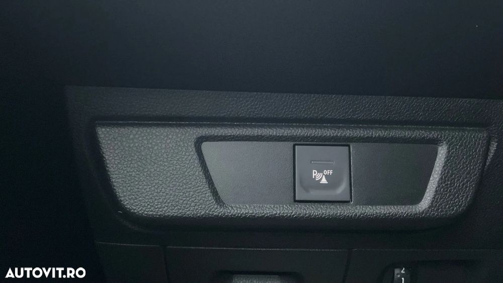 Dacia Sandero TCe 90 MT6 Comfort - 31