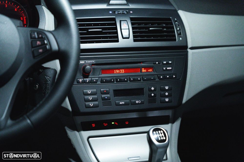 BMW X3 2.0 d - 37
