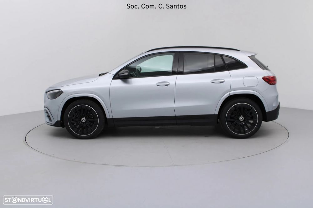 Mercedes-Benz GLA 180 d AMG Line - 8