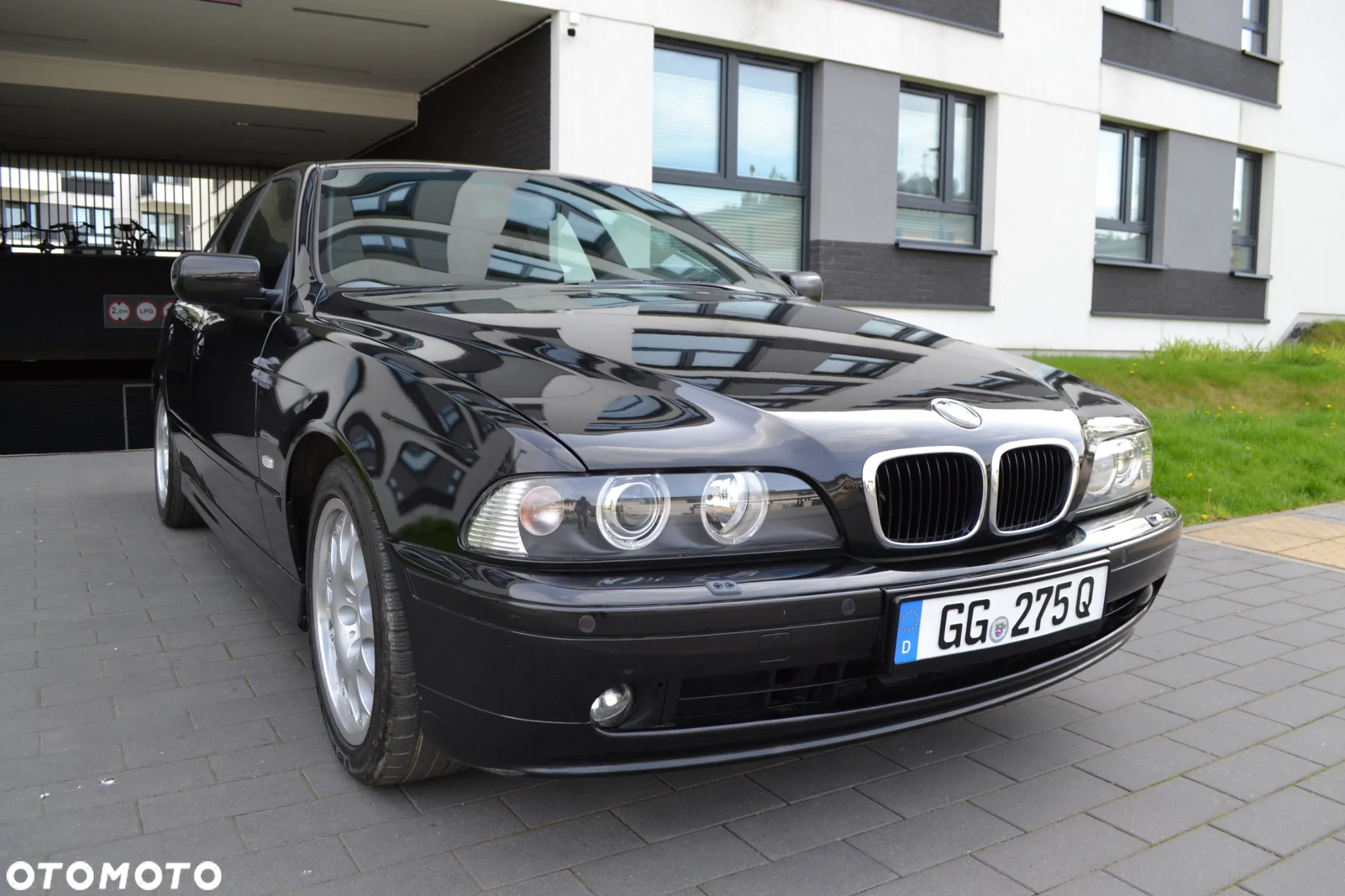 BMW Seria 5 525i - 11