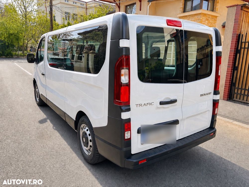 Renault Trafic 2.0 Blue dCi 120 Combi L2H1 8+1 locuri Authentique - 3