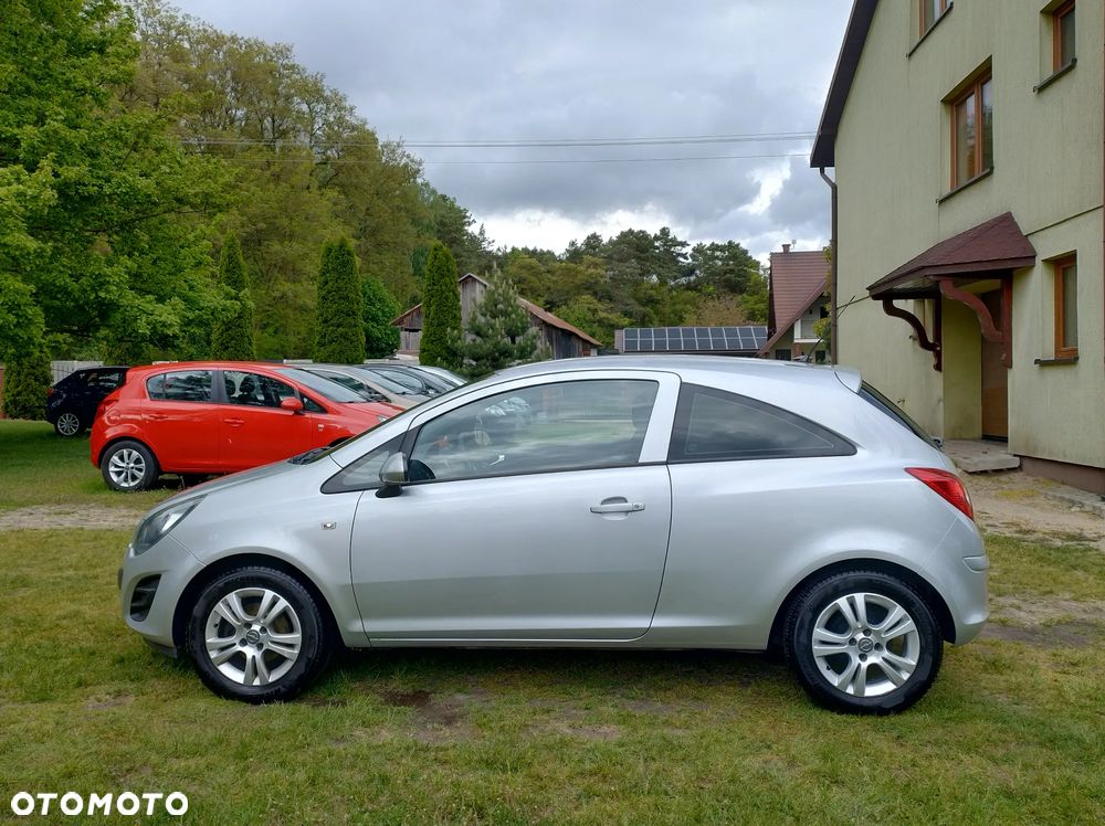 Opel Corsa 1.2 16V Color Edition - 13