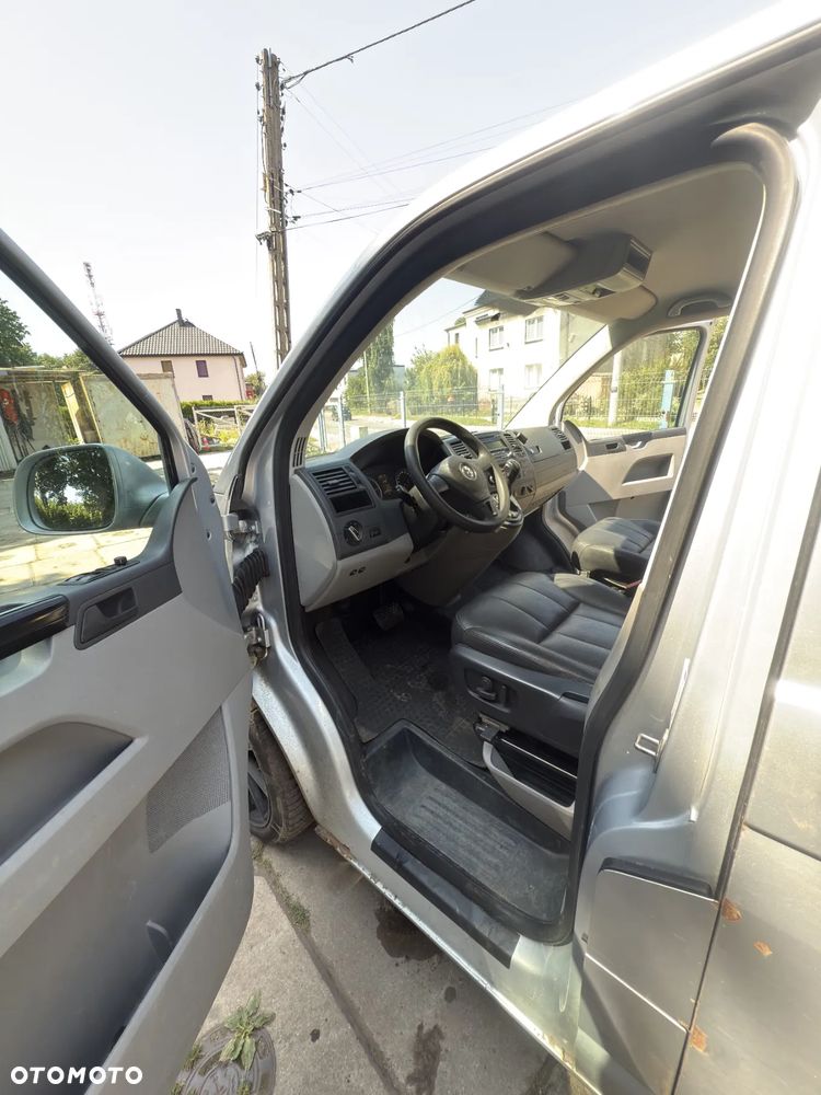 Volkswagen Transporter - 12