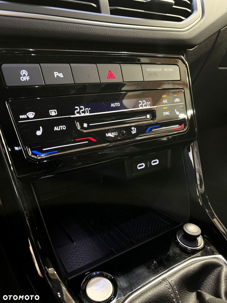 Volkswagen T-Cross 1.5 TSI ACT R-Line Plus DSG - 19