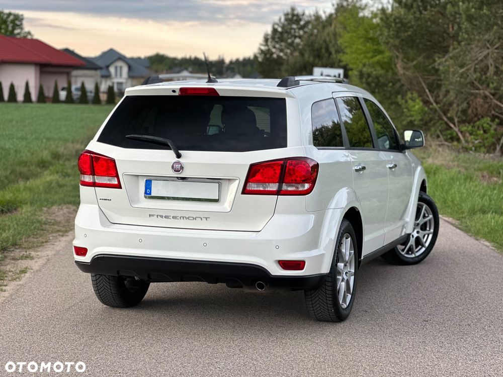 Fiat Freemont 2.0 Multijet 16V DPF Automatik Allrad Lounge - 9