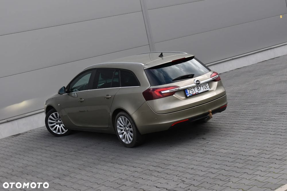 Opel Insignia - 36