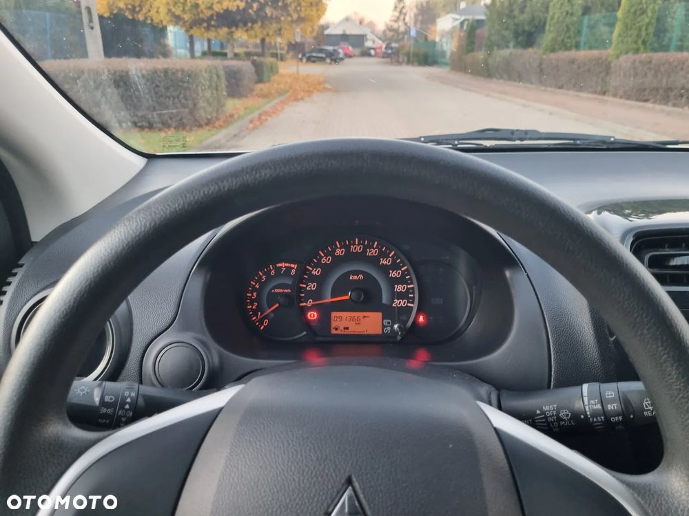 Mitsubishi Space Star 1.0 Diamant - 13