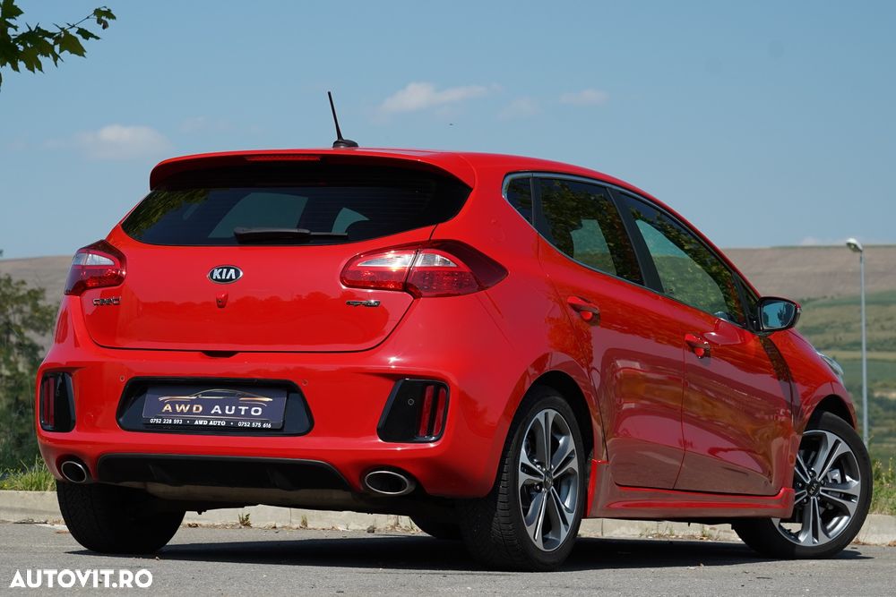 Kia Ceed - 4
