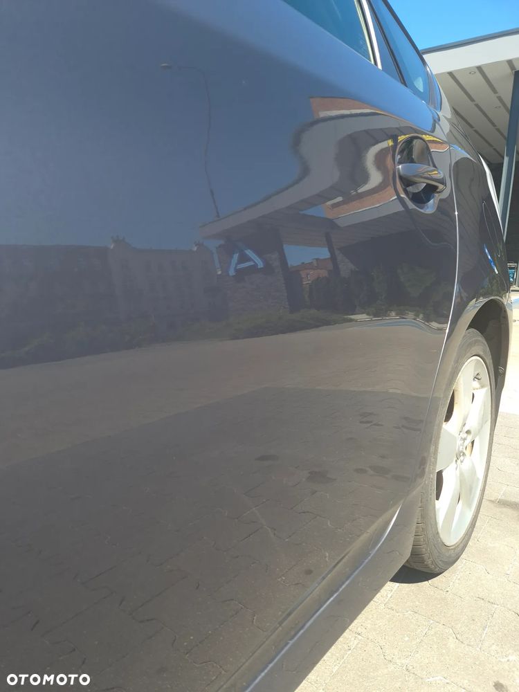 Toyota Prius 1.8 HSD Prestige - 15
