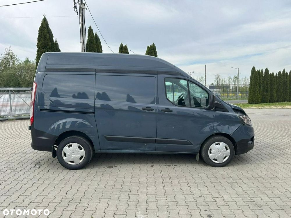 Ford Transit Custom - 8