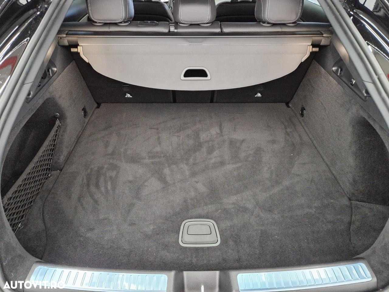 Mercedes-Benz GLC Coupe 300 e 4Matic 9G-TRONIC AMG Line - 13
