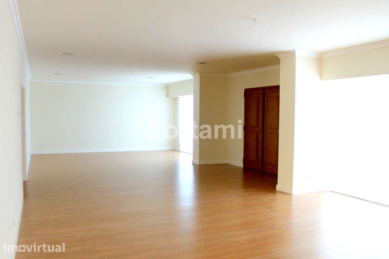 Moradia Isolada T4 Venda em Boliqueime,Loulé - Grande imagem: 2/9