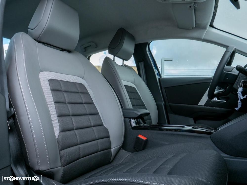 Citroën e-C4 X 54 kWh Autonomia Alargada Plus - 19