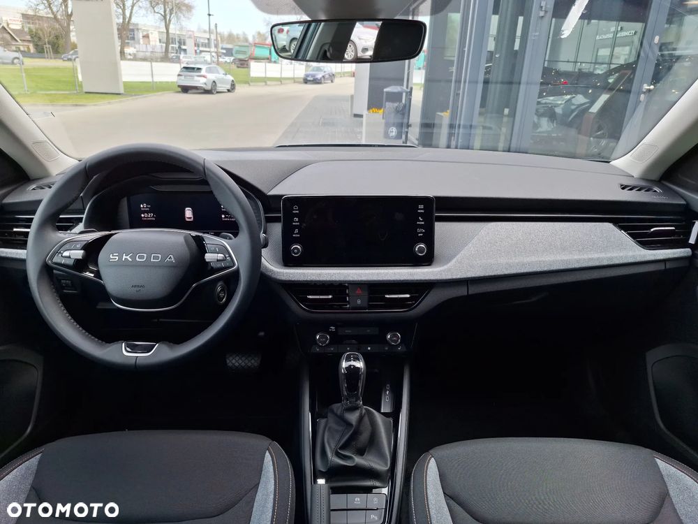 Skoda Kamiq 1.5 TSI Drive DSG - 22