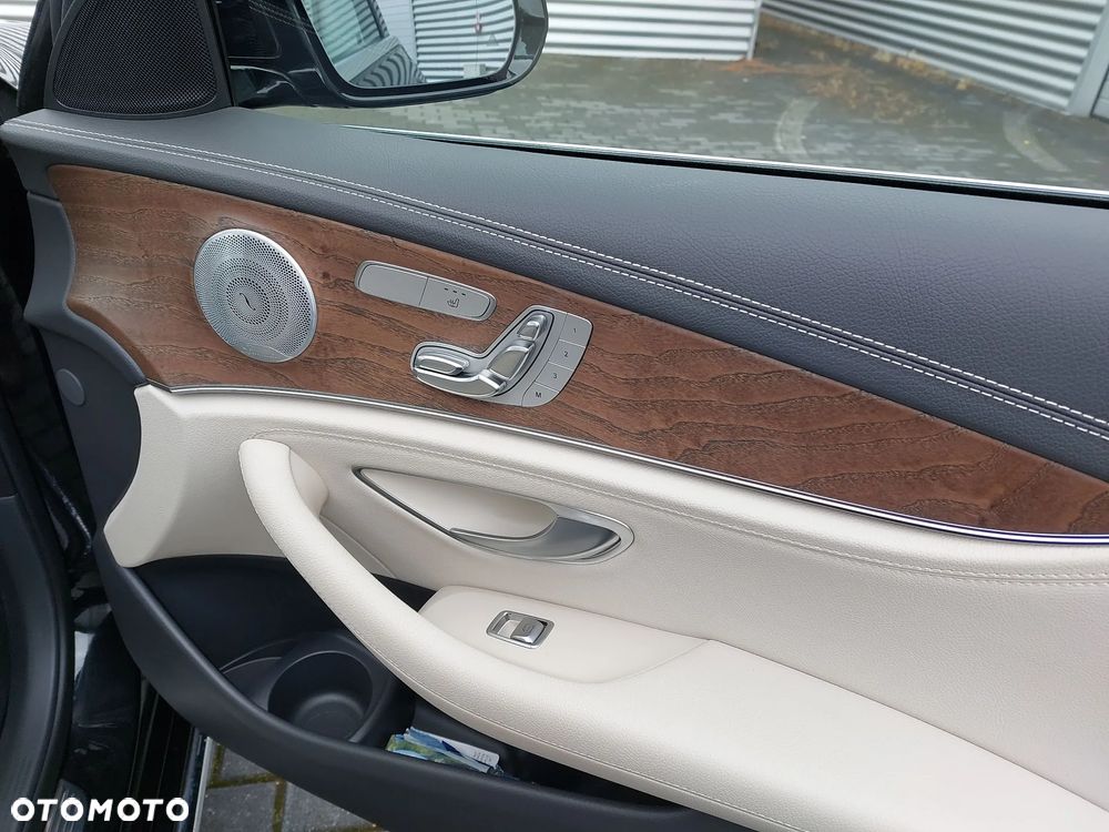 Mercedes-Benz Klasa E 220 d 4-Matic Avantgarde - 18