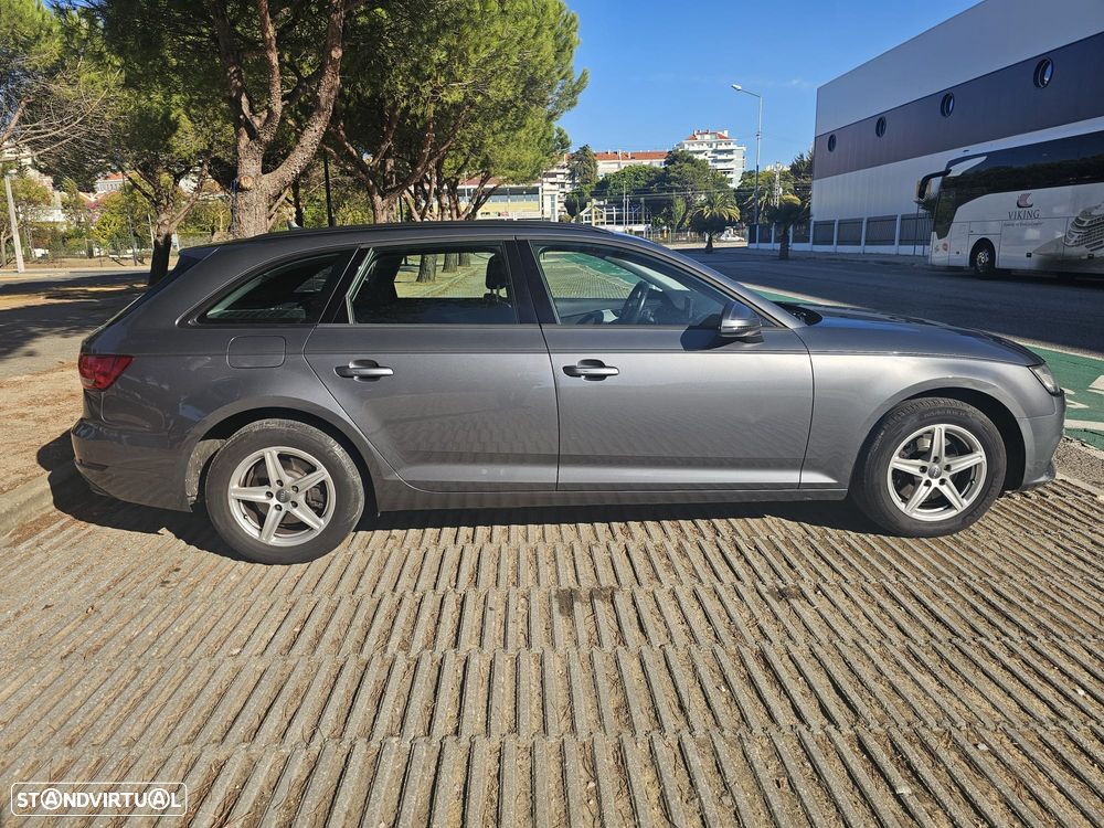 Audi A4 Avant 2.0 TDi S tronic - 5