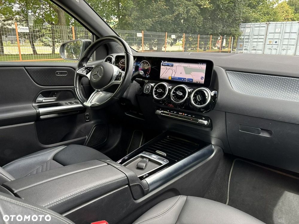 Mercedes-Benz Klasa B 220 d 8G-DCT - 14