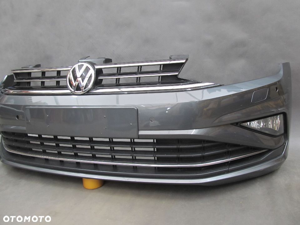 Zderzak przedni VW Golf Sportsvan Lift 18 - 22 Sprysk./ Pdc-4  LR7H - 1