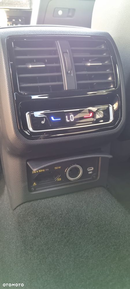 Volkswagen Arteon 2.0 TDI R-Line DSG - 8