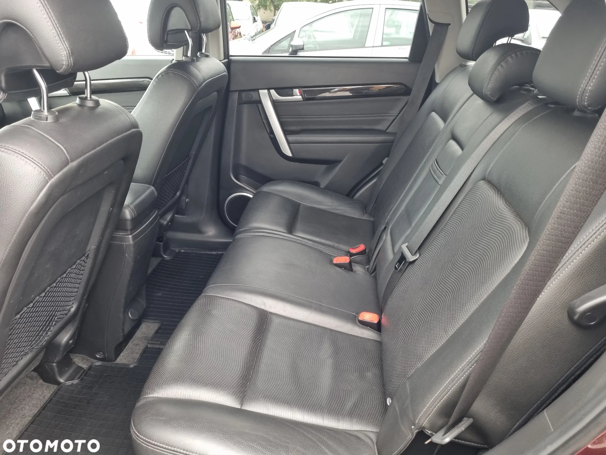 Chevrolet Captiva 2.2 d LTZ - 18