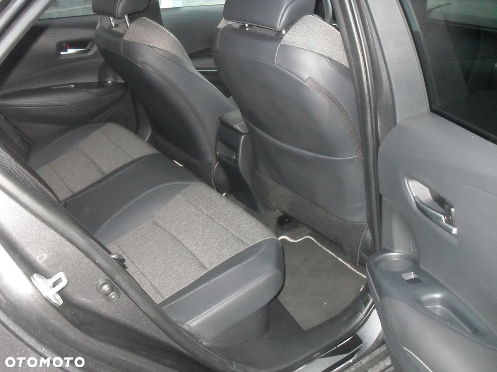 Toyota Corolla 1.8 Hybrid Style - 13