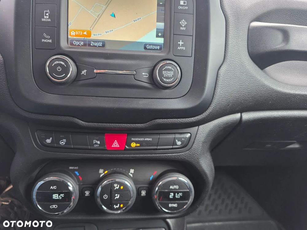 Jeep Renegade 1.6 E-torQ Longitude Adventure Edition - 12