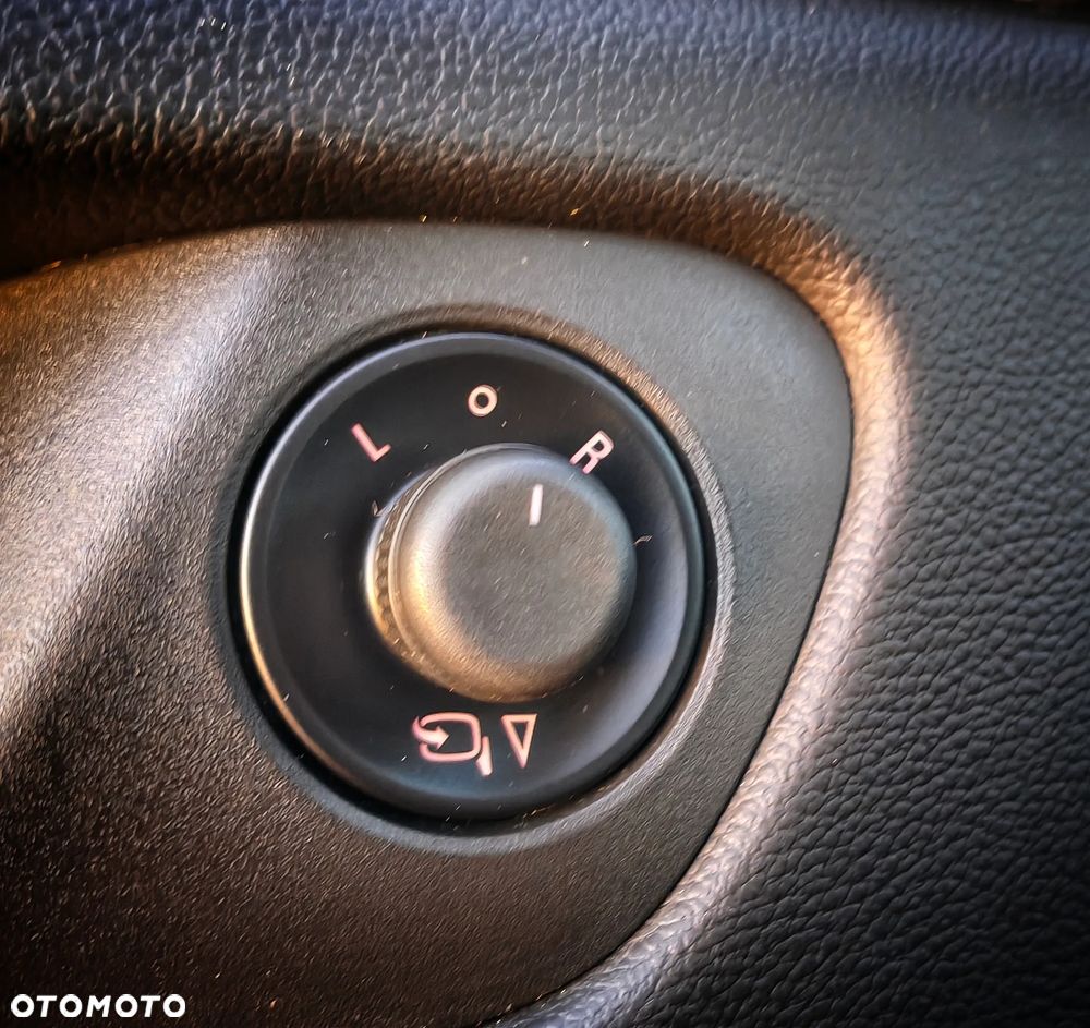 Opel Zafira - 29