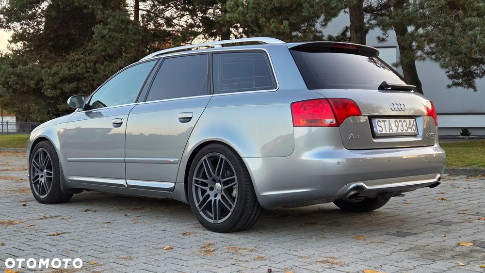 Audi A4 Avant 2.0 TDI DPF quattro - 11