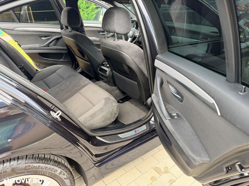 BMW Seria 5 525d xDrive Sport-Aut. - 9