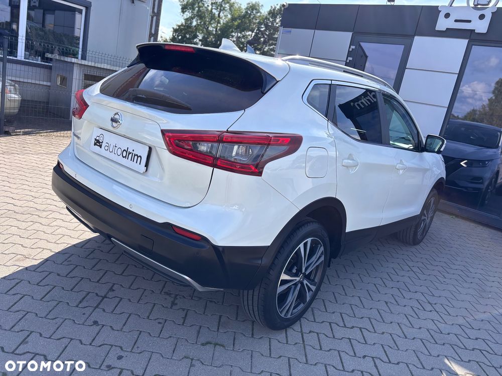 Nissan Qashqai 1.3 DIG-T N-Connecta - 14