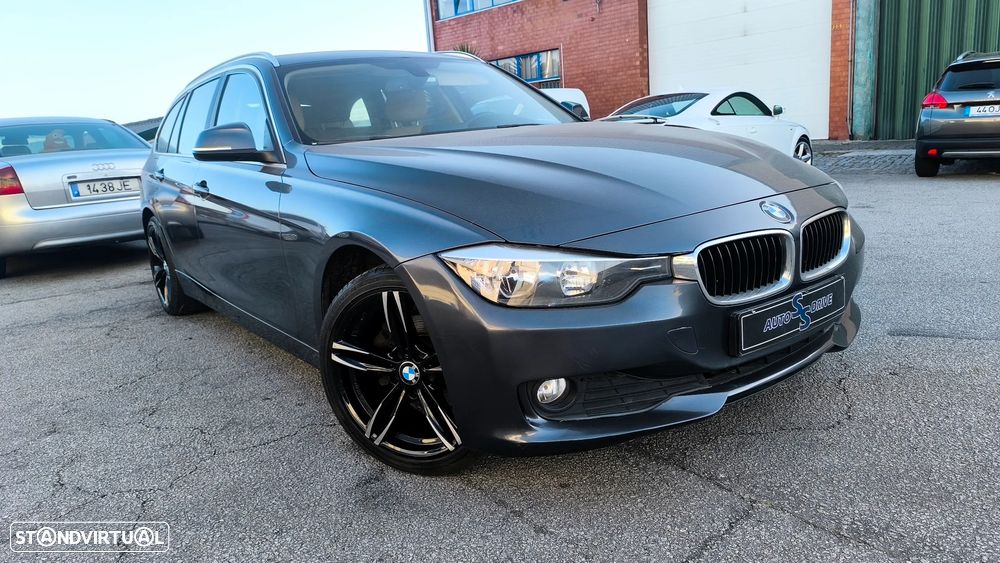 BMW 318 d Touring Line Luxury - 3