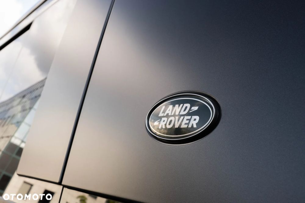 Land Rover Defender 5.0 P525 V8 Carpathian Edition - 9