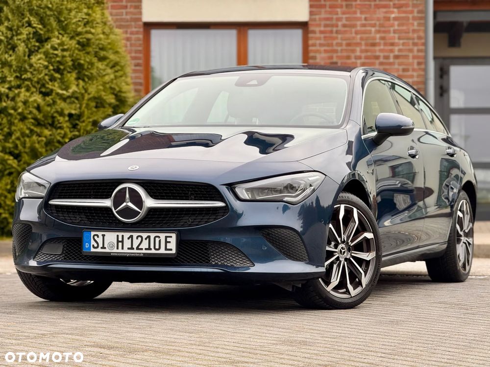 Mercedes-Benz CLA 250 e 8G-DCT Special Edition - 3