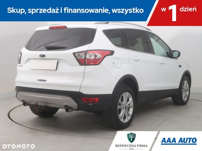 Ford Kuga - 7