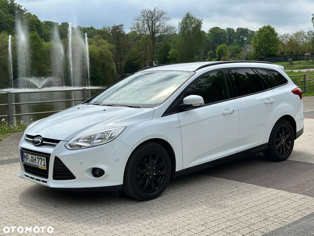 Ford Focus 1.0 EcoBoost STart-Stopp-System TITANIUM - 1