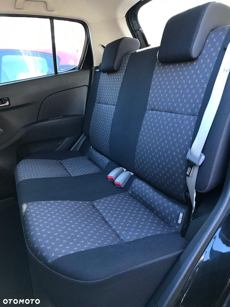 Daihatsu Cuore - 10