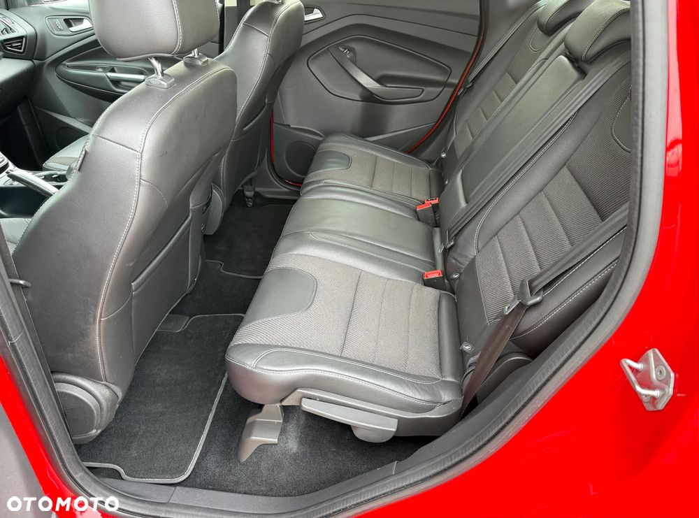 Ford Kuga - 13