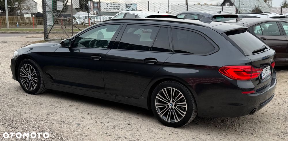 BMW Seria 5 520d M Sport Edition - 4